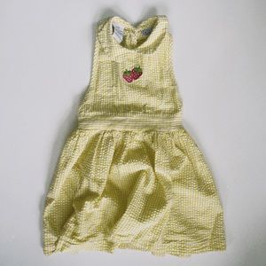 Vintage toddler girl yellow seersucker strawberry summer dress | size 6/6X